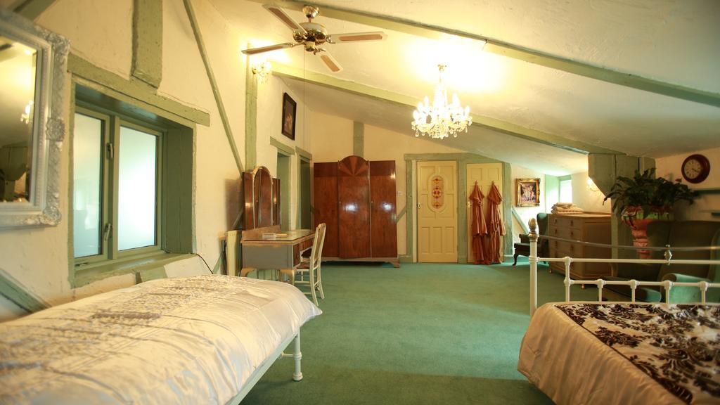The Edge Accommodation Huddersfield Værelse billede